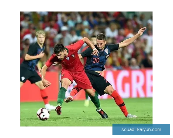 奥坎波斯近期助攻数据分析显示表现稳健，助力球队攻势更具威胁。