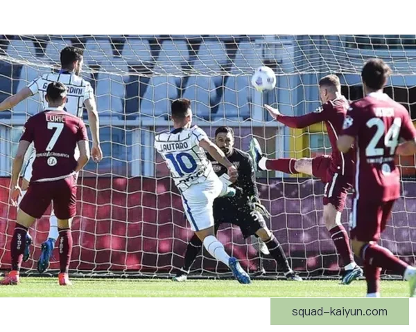 卢卡库技术特点分析：控球能力与进攻威胁持续提升